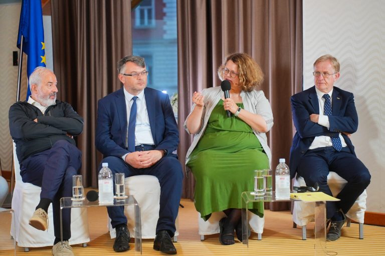 Konferencija Oslobođenje ili porobljavanje